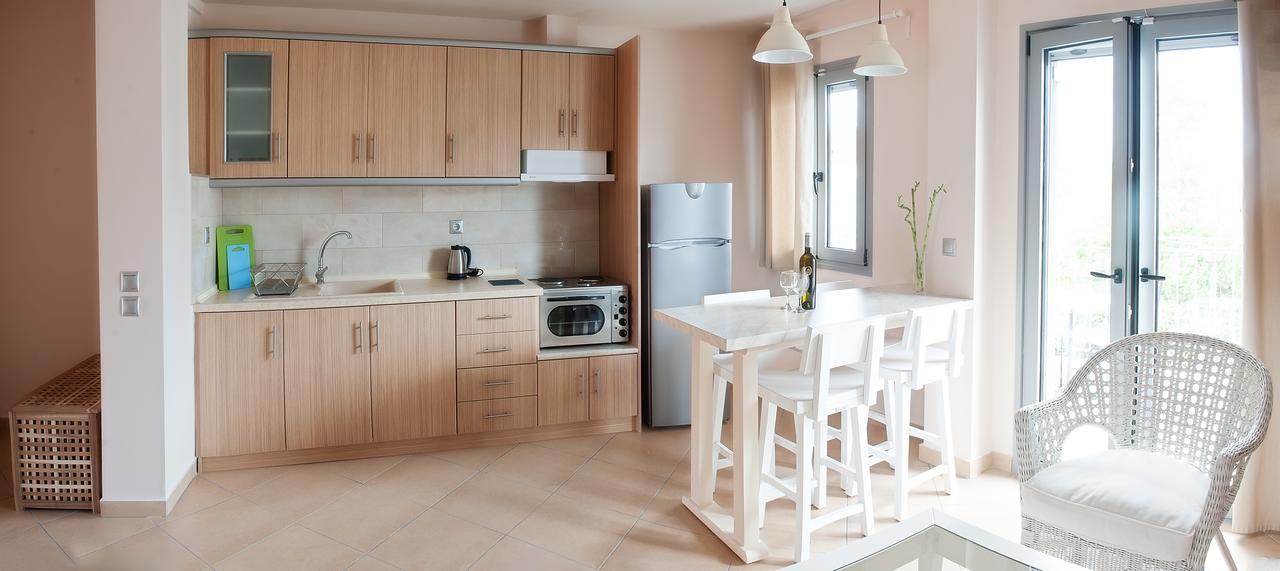 Villa Despina Green Suites 波利克罗诺 外观 照片