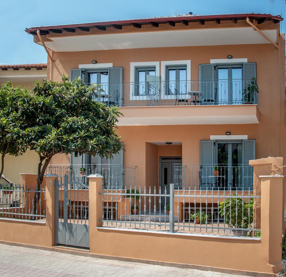 Villa Despina Green Suites 波利克罗诺 外观 照片